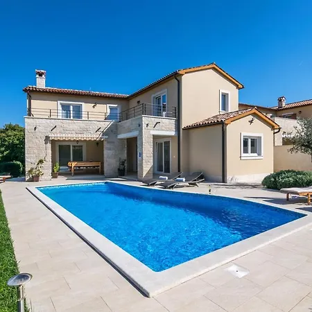 Villa Patricia *